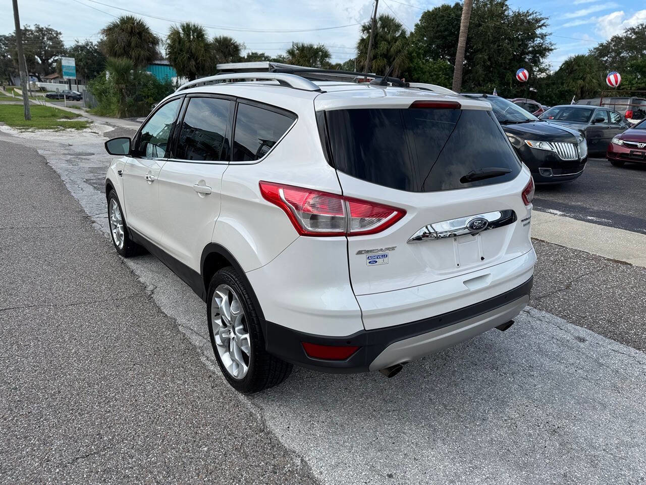 Used 2014 Ford Escape Titanium w/ Equipment Group 401A image 6