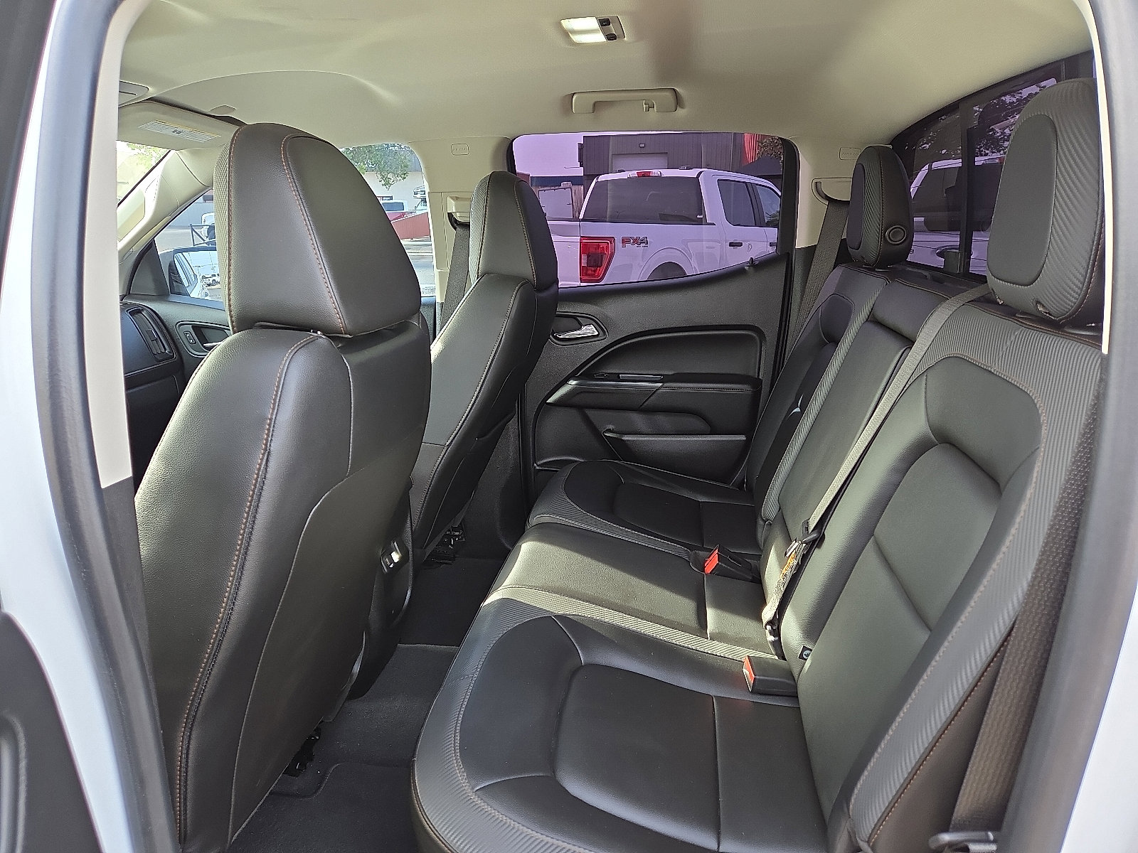 Used 2021 GMC Canyon AT4 w/ Driver Alert Package image 8