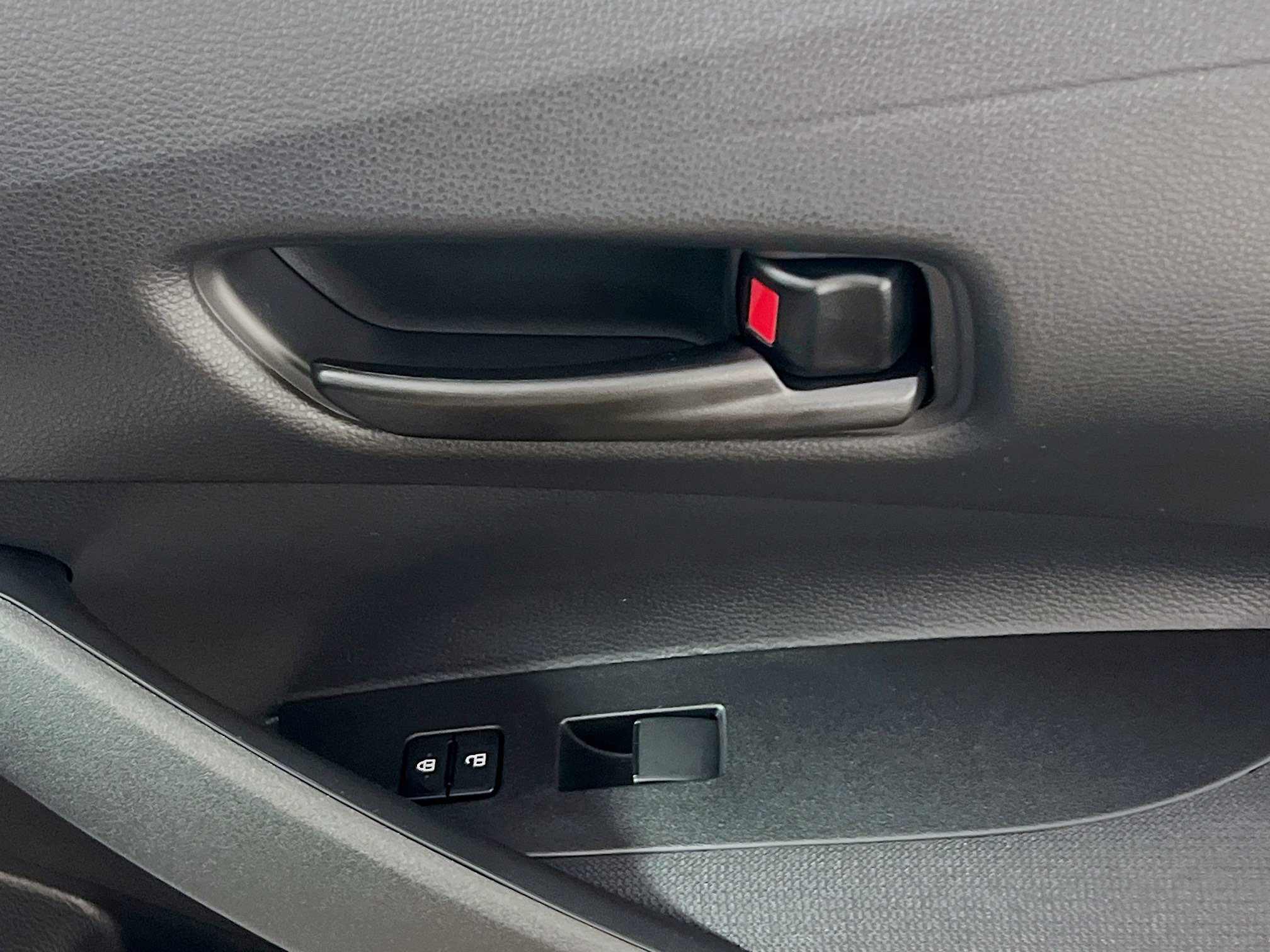 New 2025 Toyota Corolla LE image 31