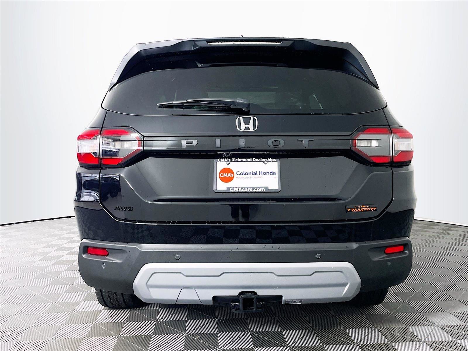 New 2025 Honda Pilot TrailSport image 6