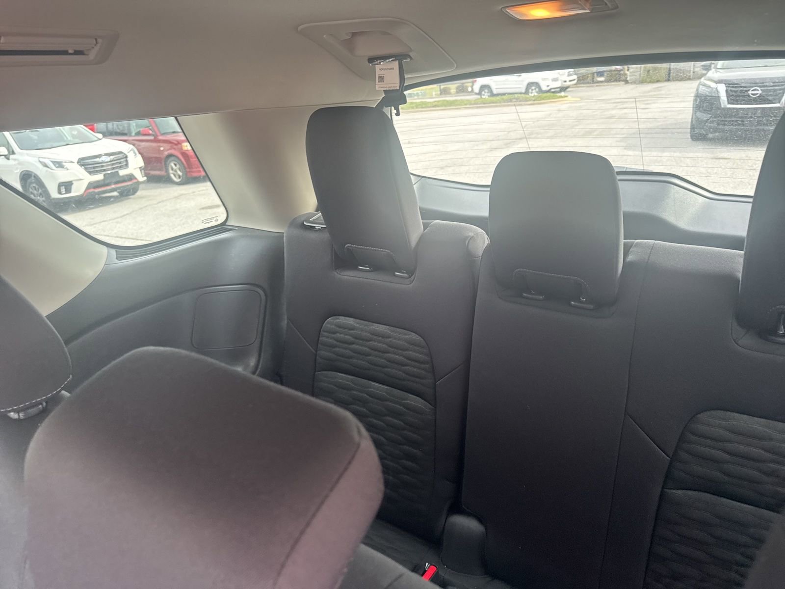 Used 2025 Nissan Pathfinder SV image 13