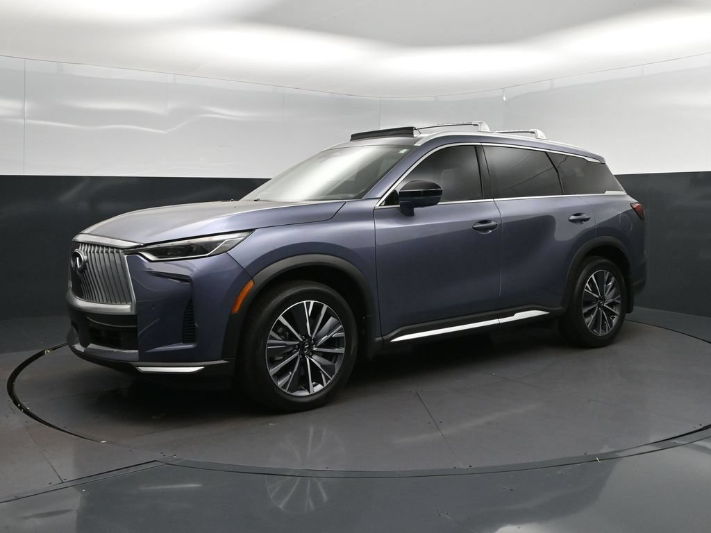Certified 2026 INFINITI QX60 Luxe w/ Cargo Package FWD image 3