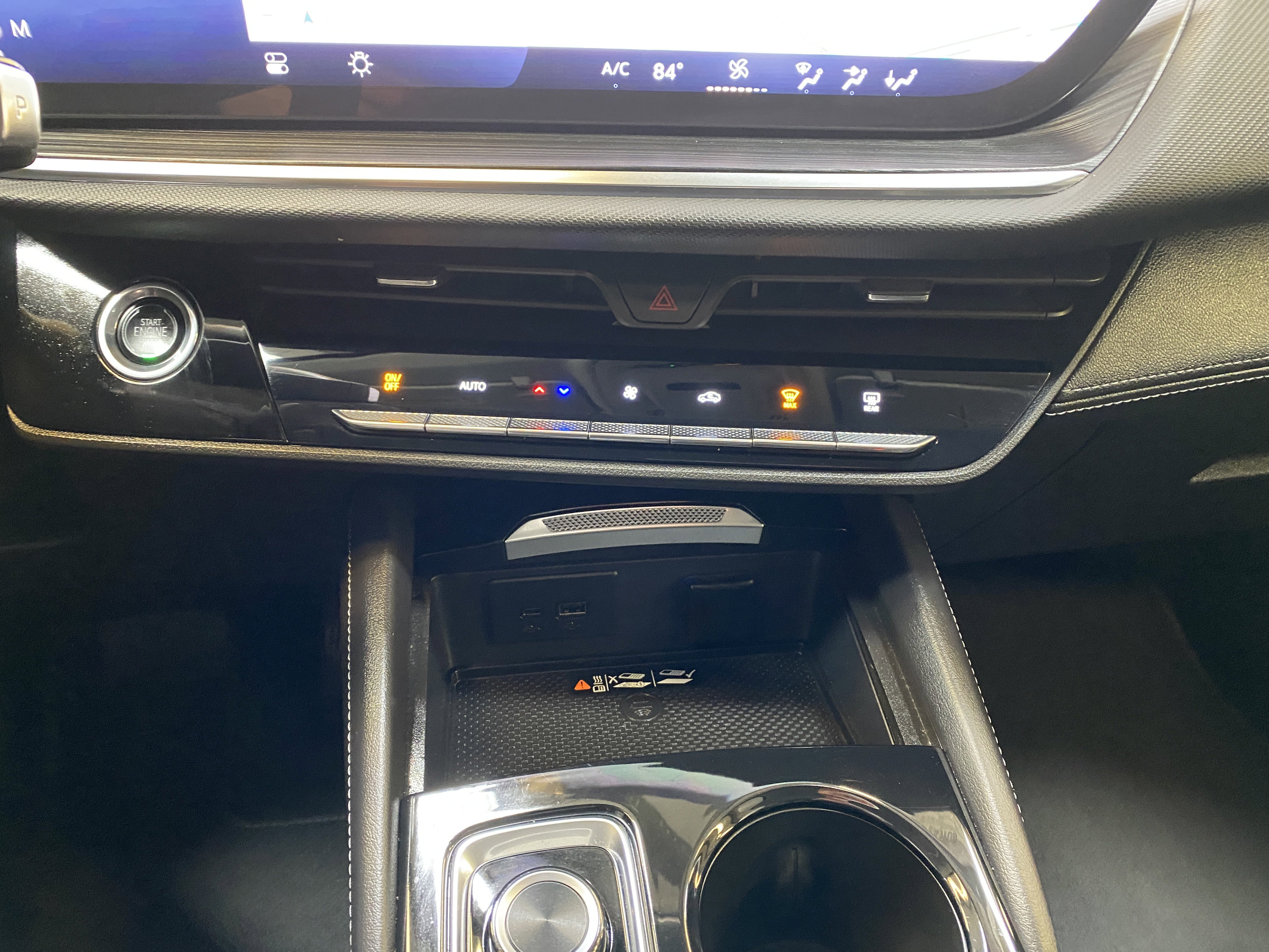 Used 2025 Buick Envision Preferred image 46