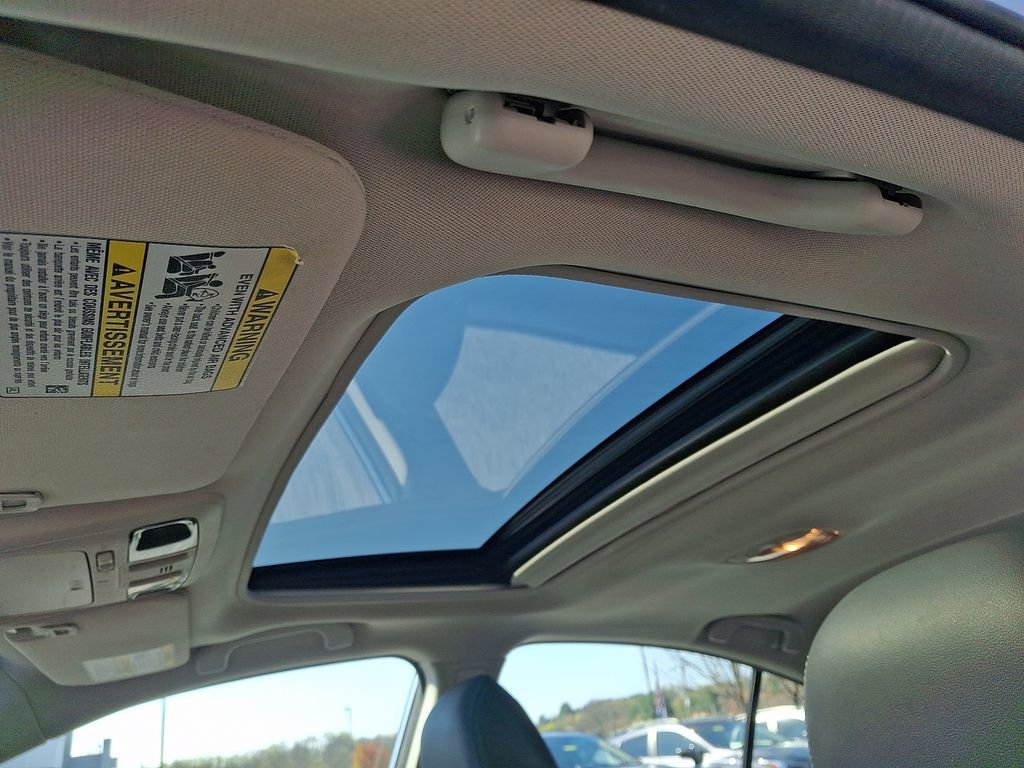 Used 2015 Subaru Legacy 2.5i Limited image 15