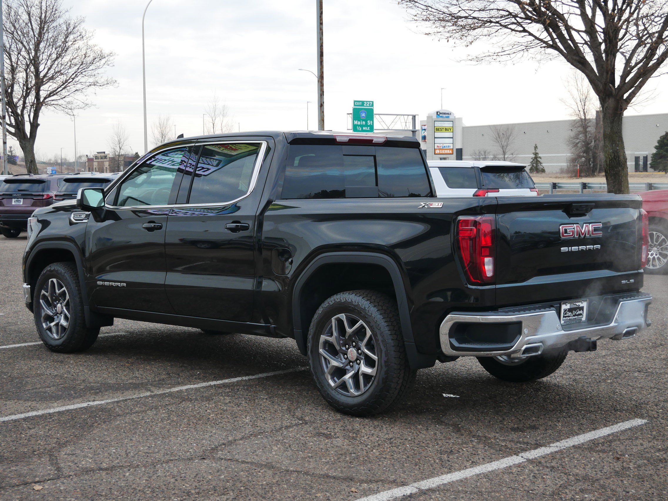 New 2026 GMC Sierra 1500 SLE w/ X31 Off-Road Package image 5