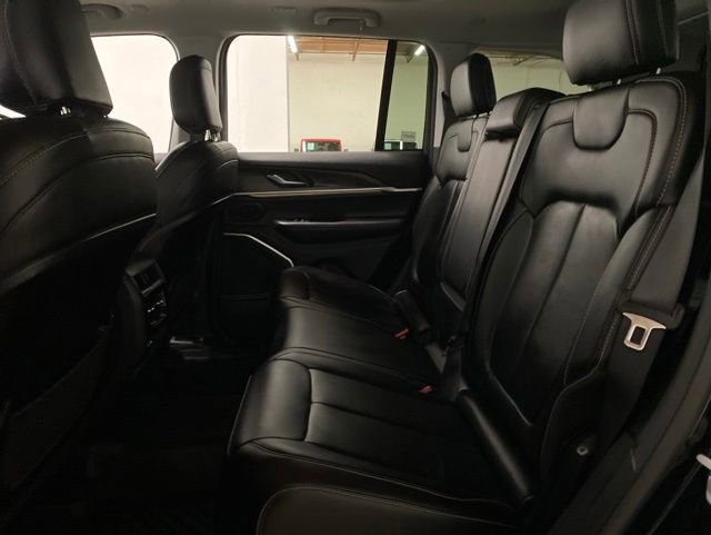 Used 2022 Jeep Grand Cherokee Limited 4xe AWD/4WD image 32