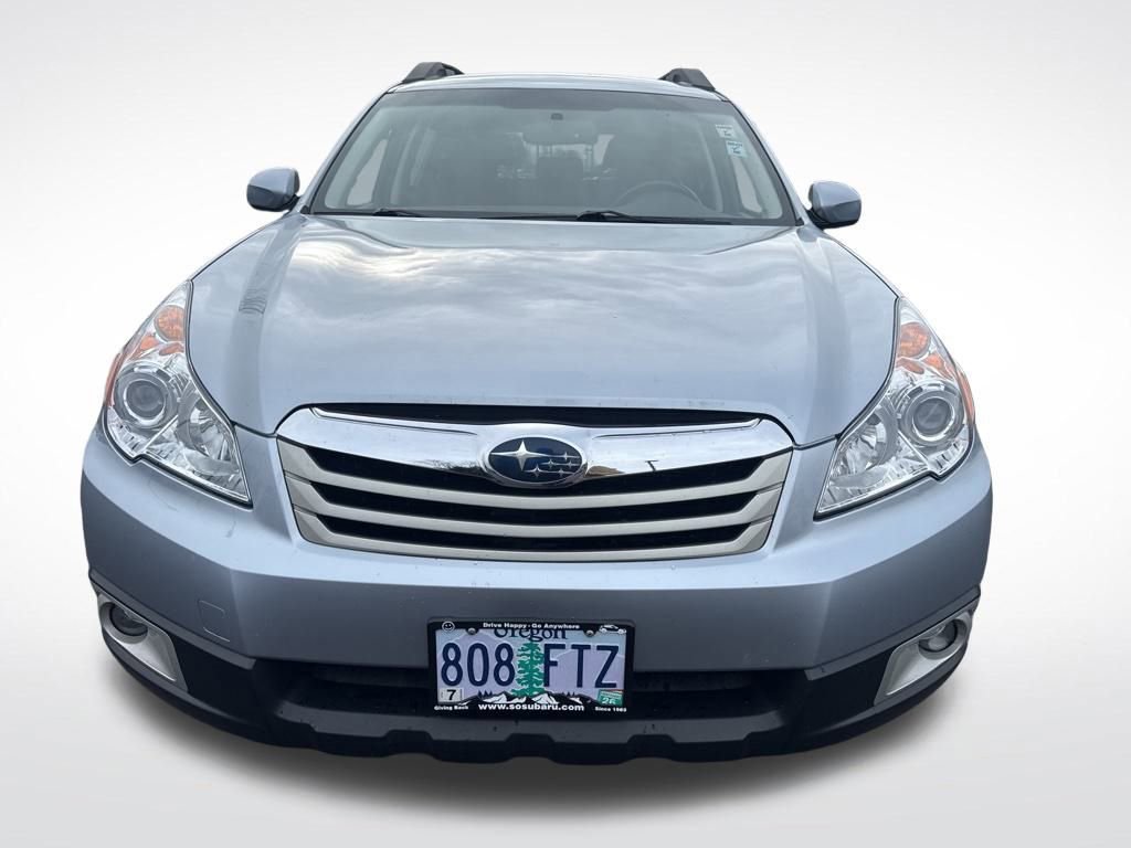 Used 2012 Subaru Outback 2.5i Premium w/ All-Weather Pkg image 2