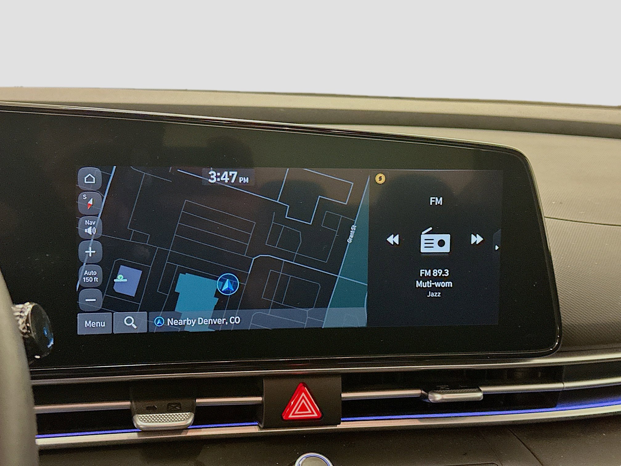 Used 2025 Hyundai Elantra Limited image 22