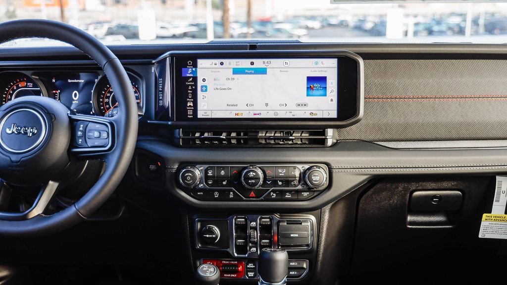 New 2025 Jeep Wrangler Unlimited Rubicon image 16