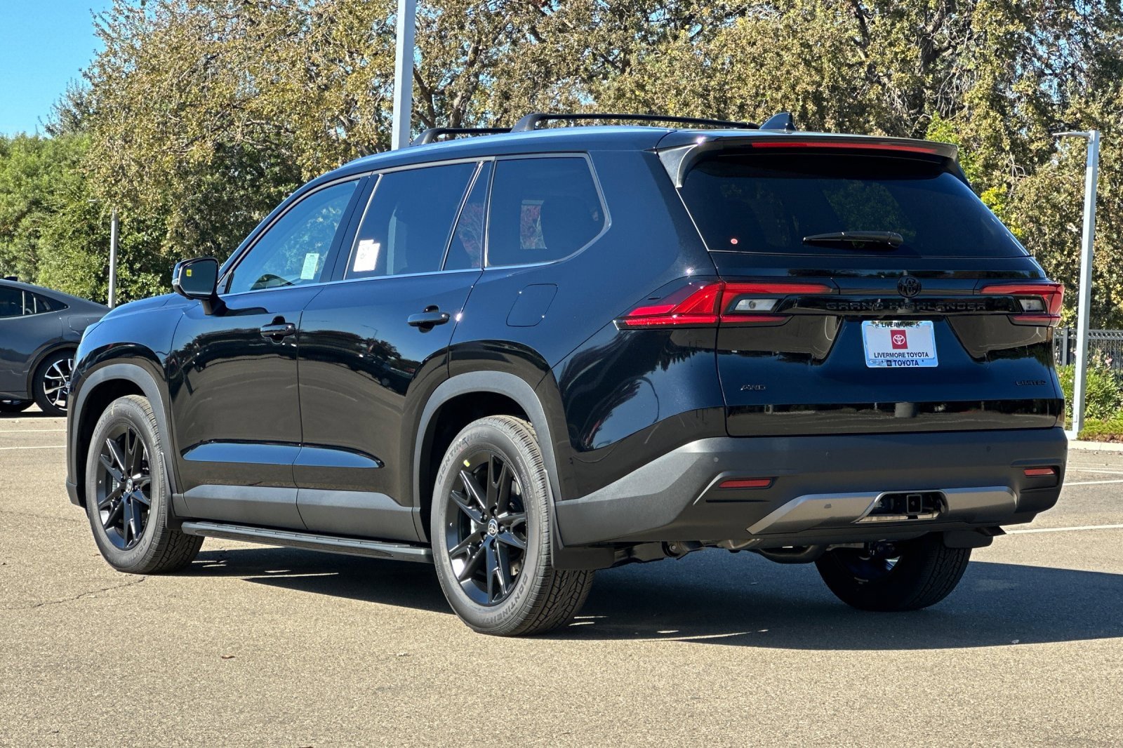 New 2026 Toyota Grand Highlander Limited image 6