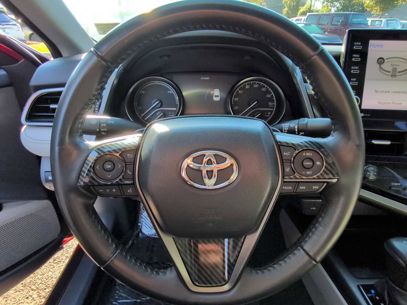 Used 2022 Toyota Camry XSE image 22