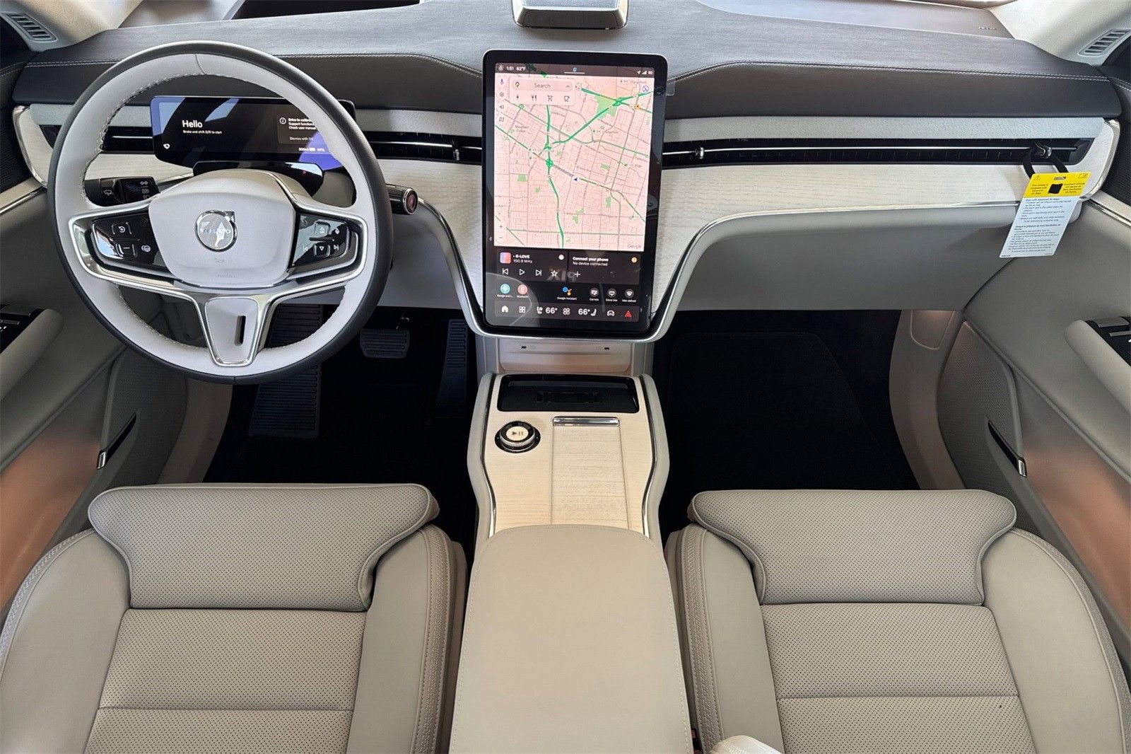 New 2025 Volvo EX90 Plus w/ Protection Package Premier image 3