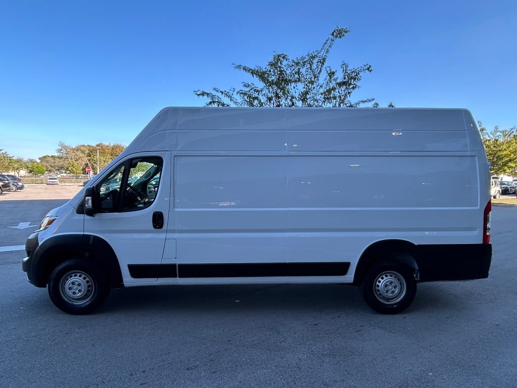 Used 2025 RAM ProMaster 3500 w/ Convenience Group FWD image 8
