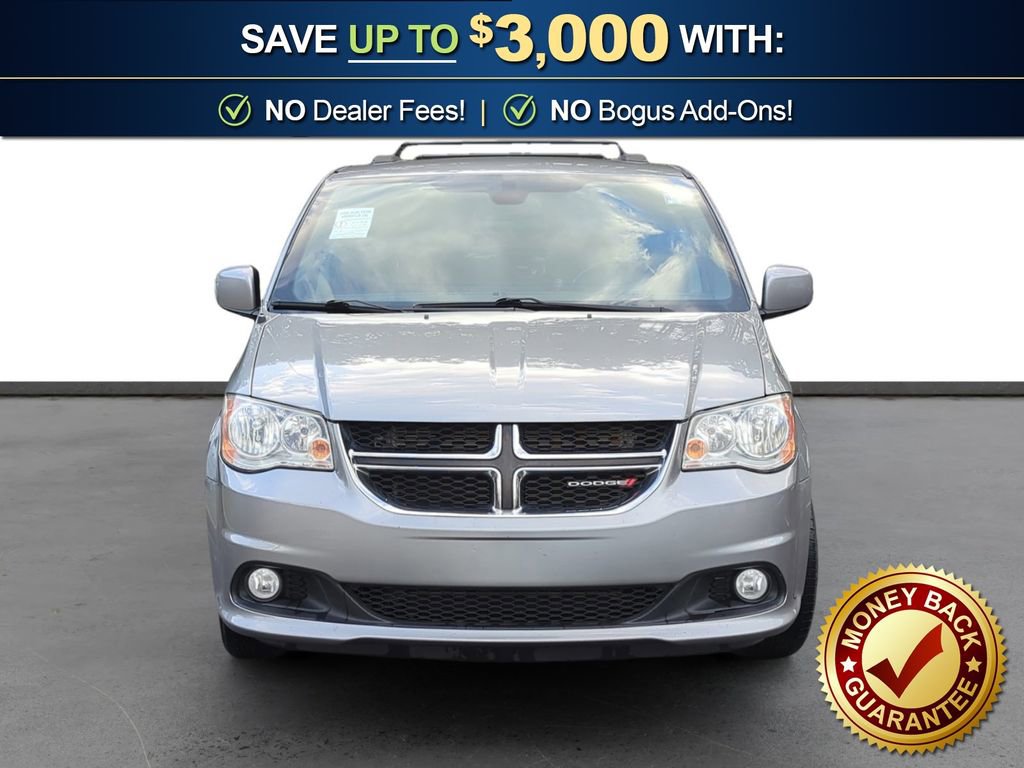 Used 2020 Dodge Grand Caravan SXT image 11