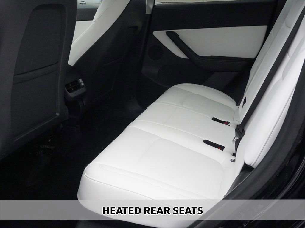 Used 2022 Tesla Model Y Performance image 7