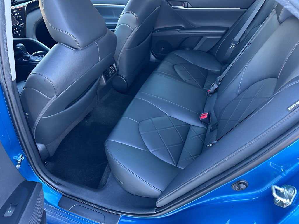 Used 2019 Toyota Camry XLE image 23