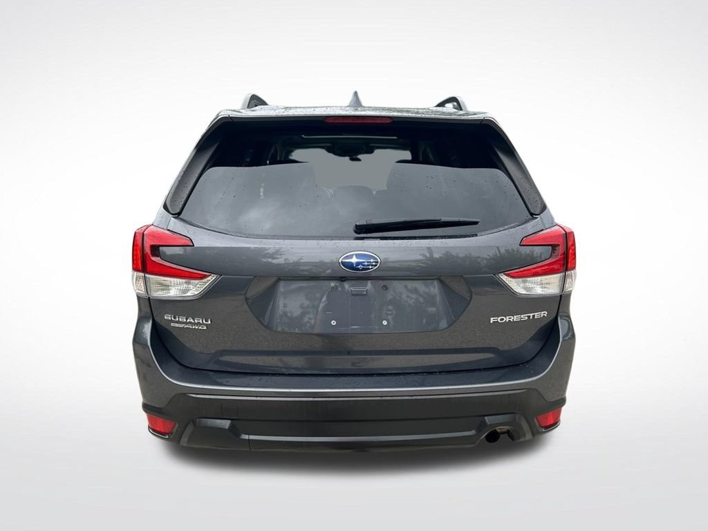Used 2021 Subaru Forester Premium AWD/4WD image 43