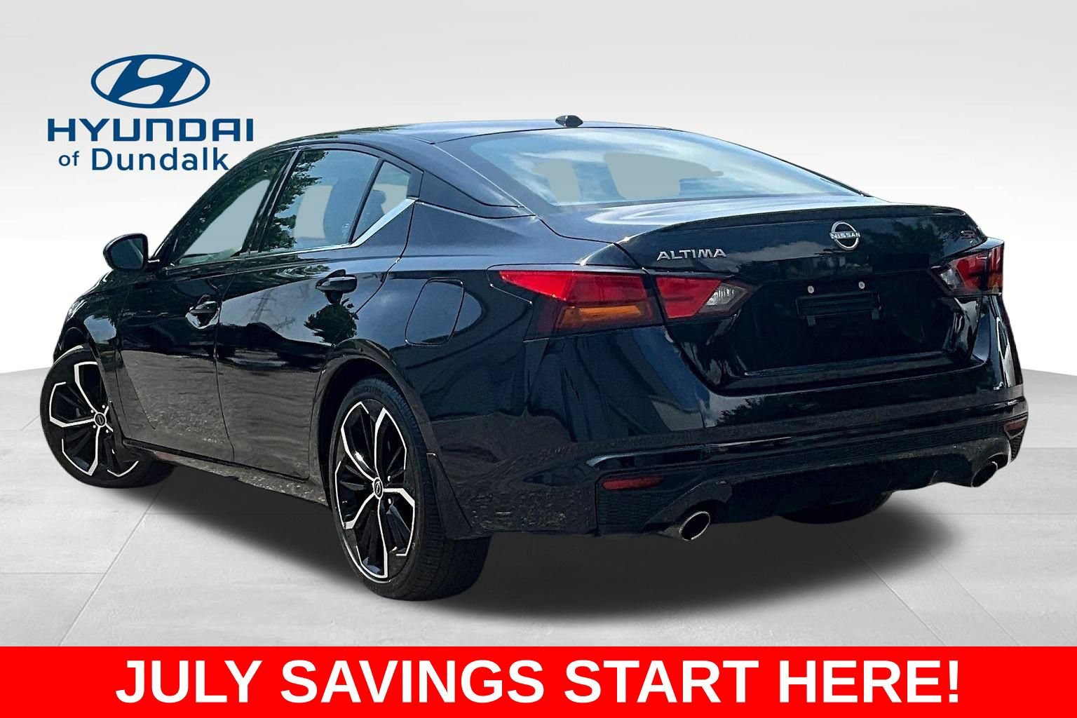 Used 2024 Nissan Altima 2.5 SR FWD image 5