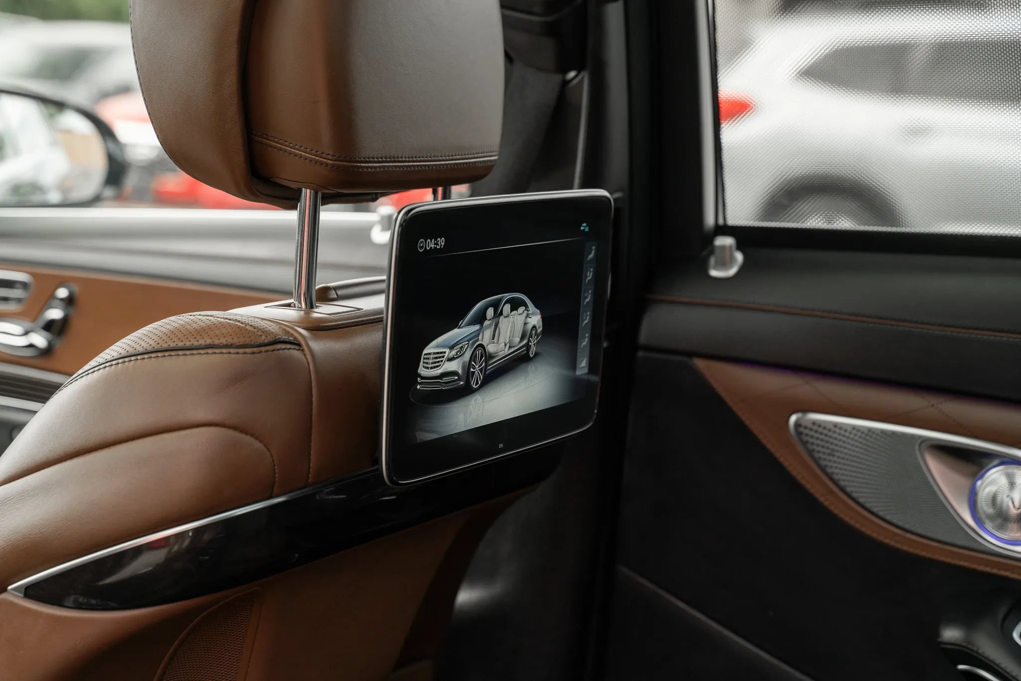 Used 2019 Mercedes-Benz Maybach S 560 4MATIC image 11