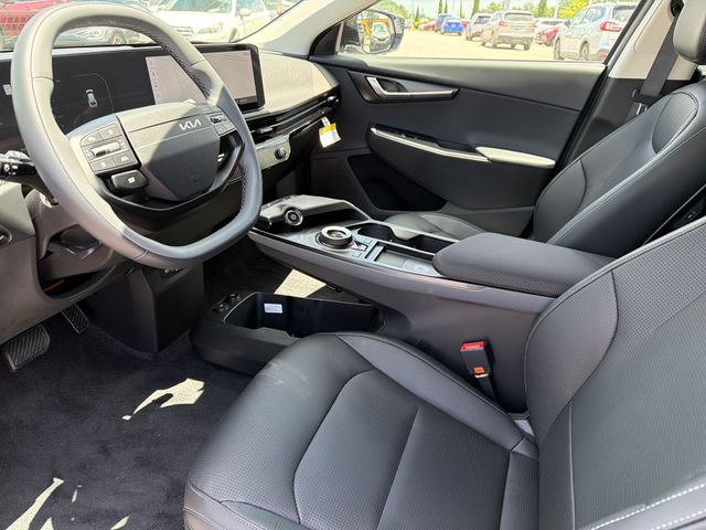 New 2026 Kia EV6 Wind RWD image 18