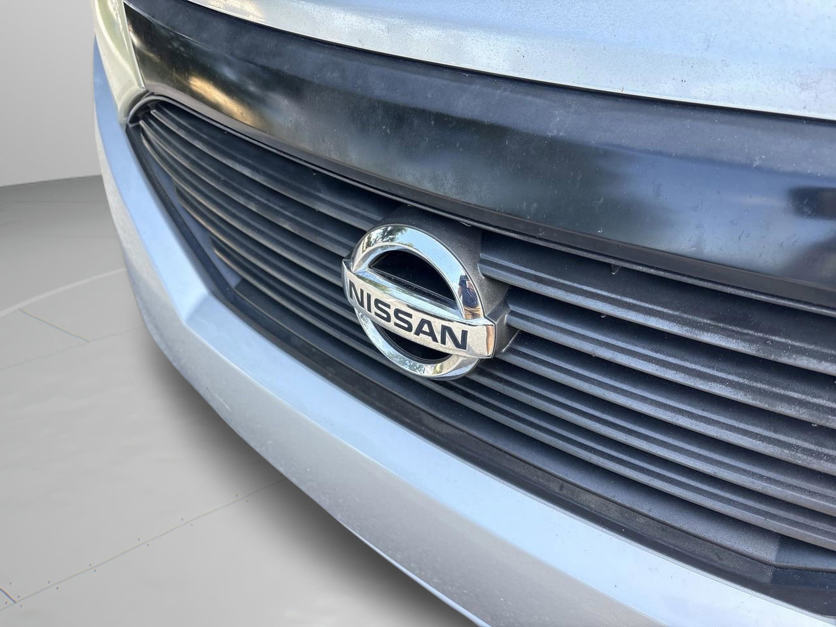 Used 2014 Nissan Quest S FWD image 29