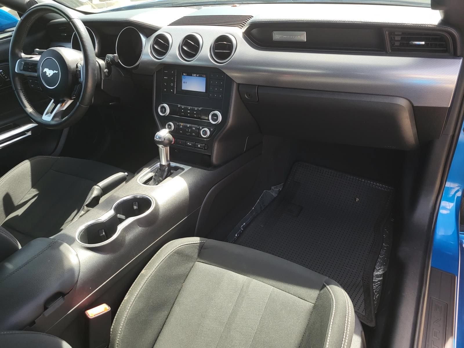 Used 2019 Ford Mustang GT w/ Black Accent Package RWD image 8