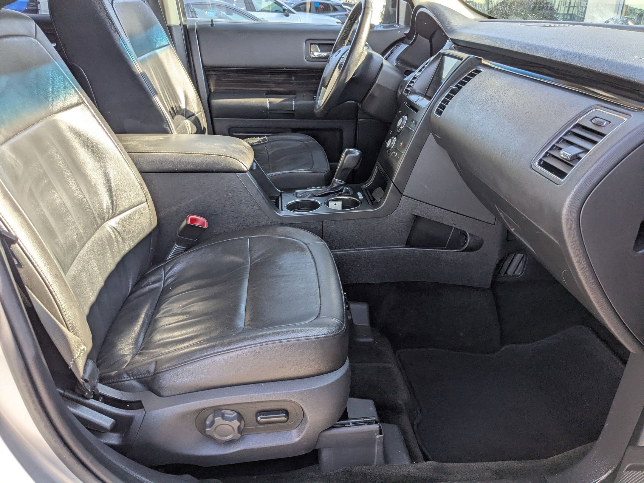 Used 2017 Ford Flex SEL w/ Equipment Group 202A image 30