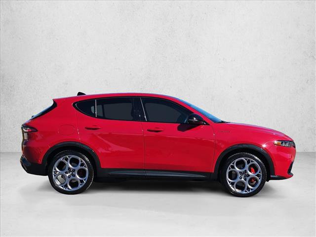 Used 2024 Alfa Romeo Tonale Veloce AWD/4WD image 9