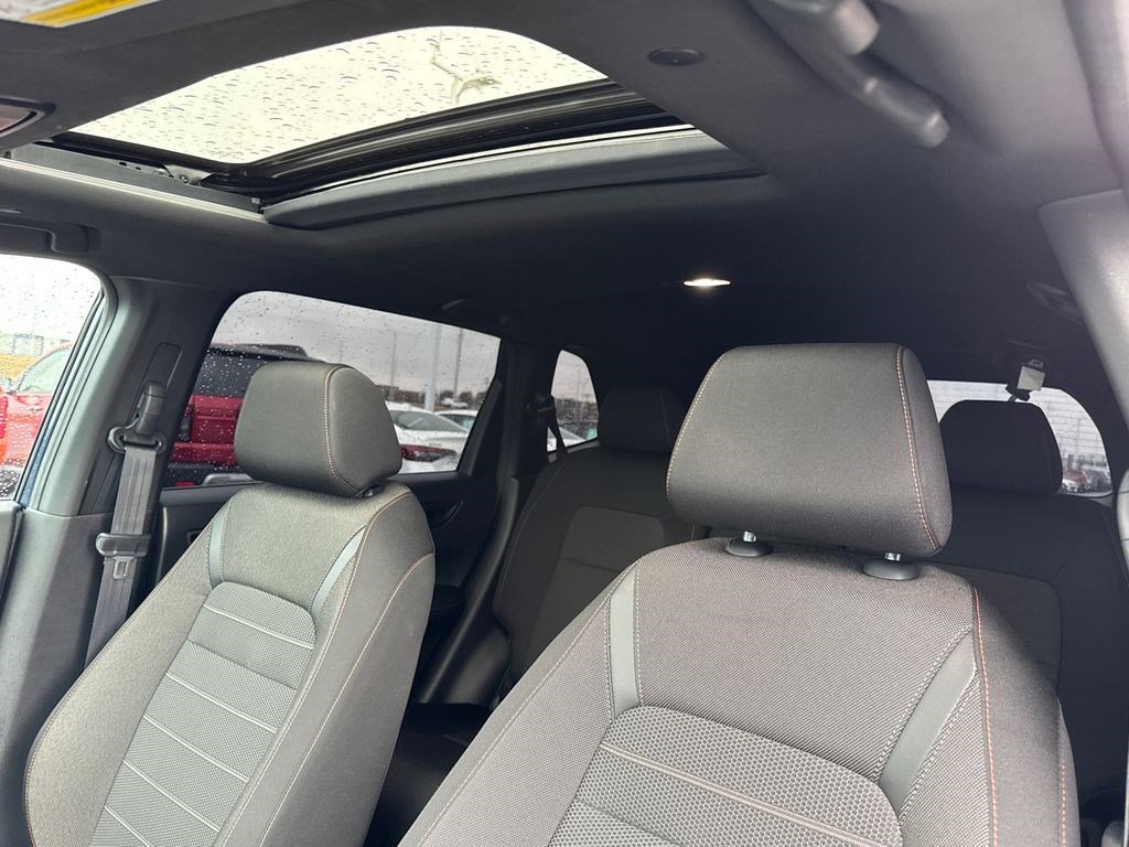 Used 2025 Honda CR-V Sport image 19