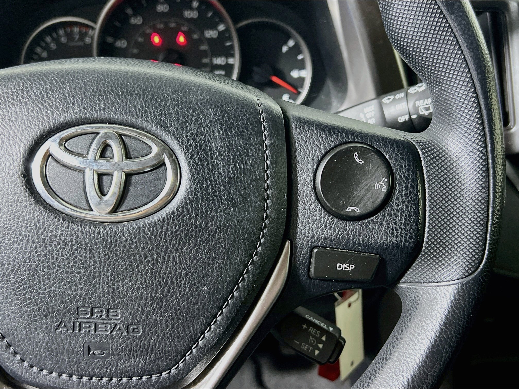 Used 2016 Toyota RAV4 LE FWD image 18