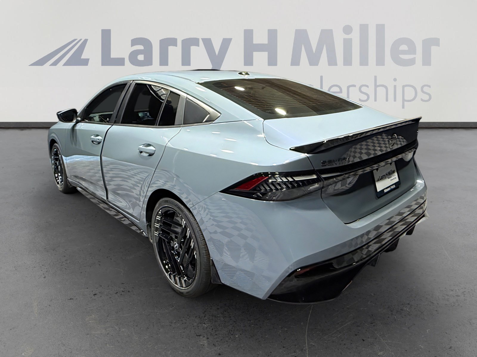 New 2026 Nissan Sentra SR w/ Floor Mat Package image 3