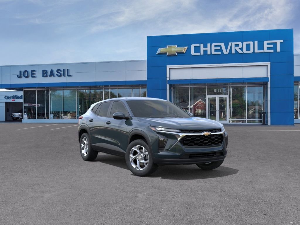 New 2026 Chevrolet Trax LS w/ LS Convenience Package