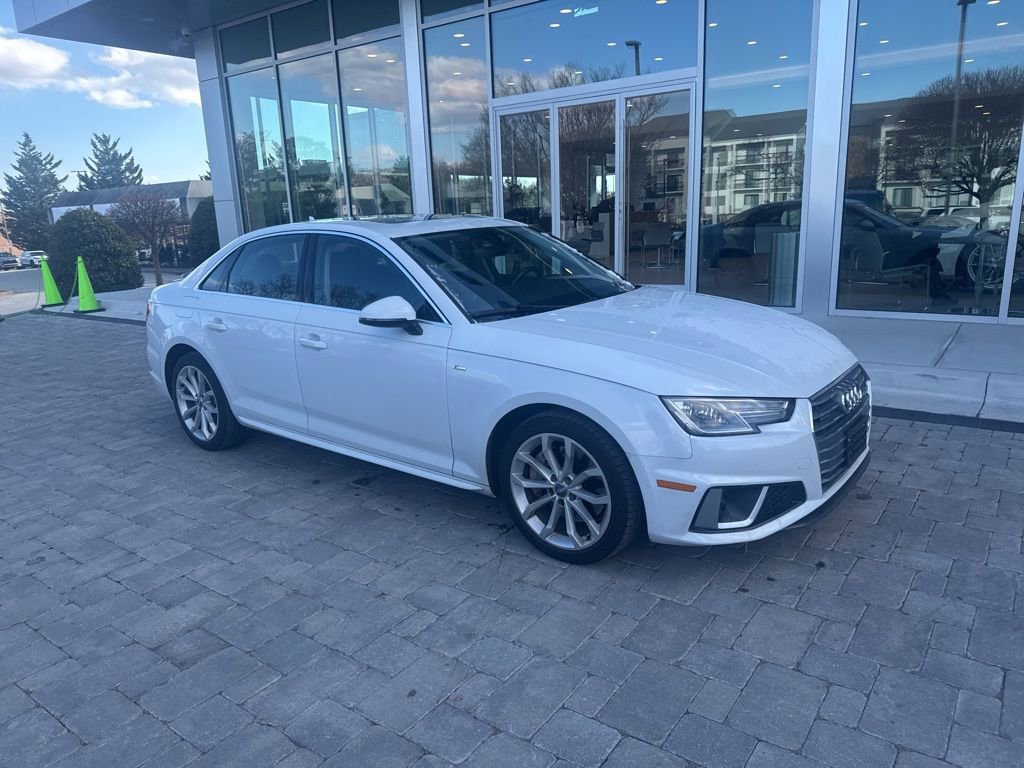Used 2019 Audi A4 2.0T Premium w/ Convenience Package image 4