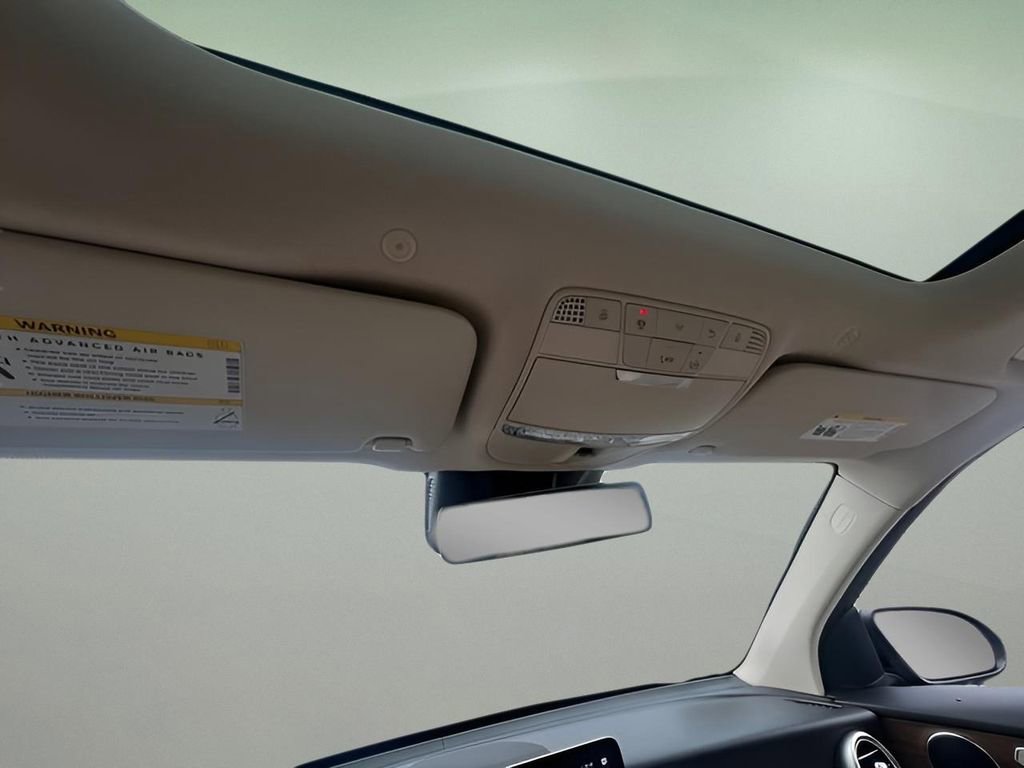 Used 2022 Mercedes-Benz GLC 300 4MATIC image 19