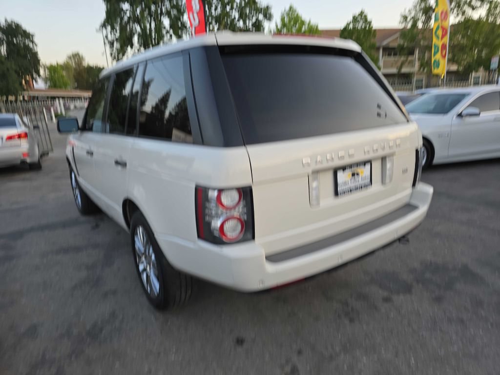 Used 2010 Land Rover Range Rover HSE LUX AWD/4WD image 6