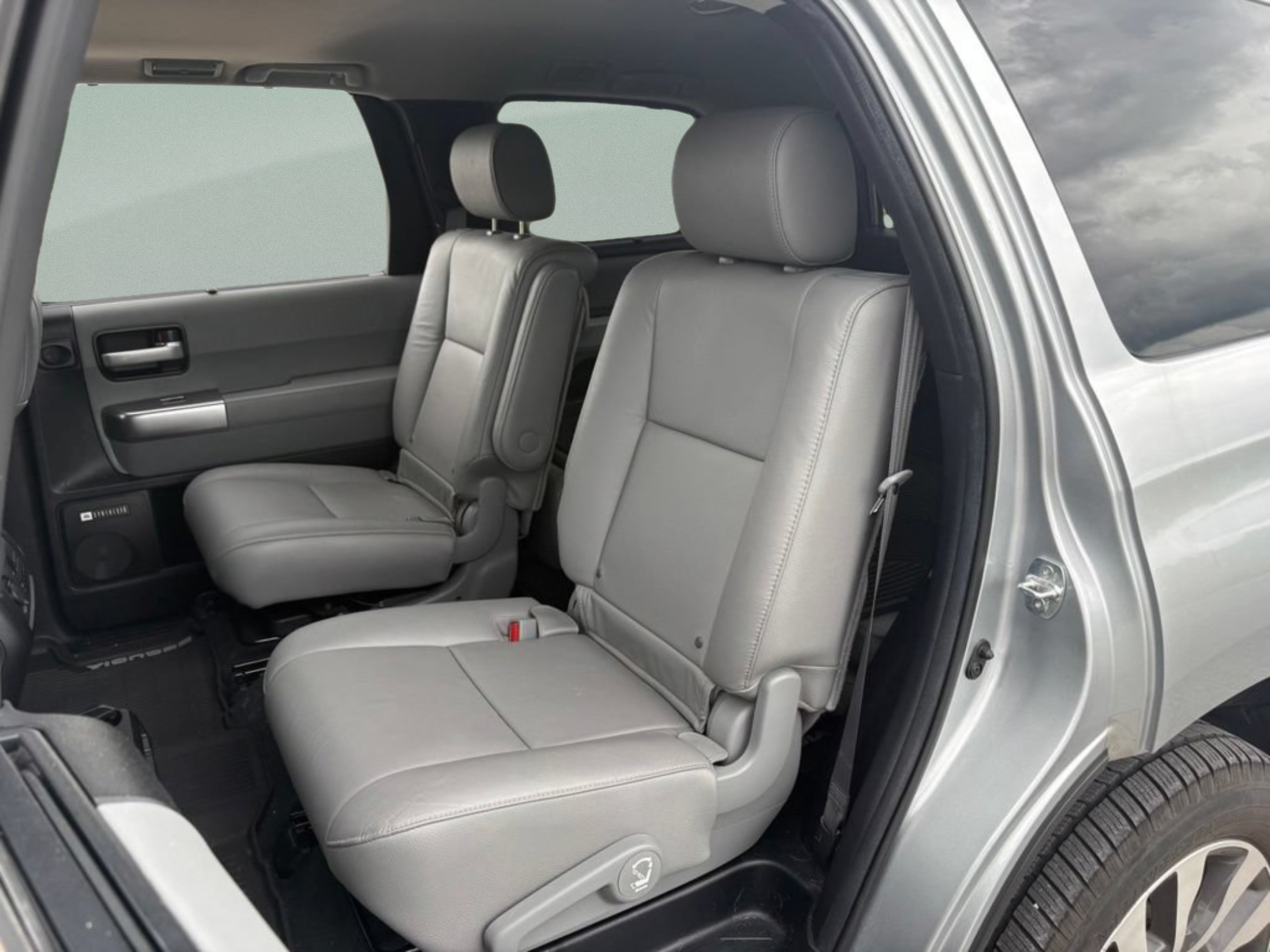 Certified 2021 Toyota Sequoia Limited w/ Safety & Convenience Package AWD/4WD image 23