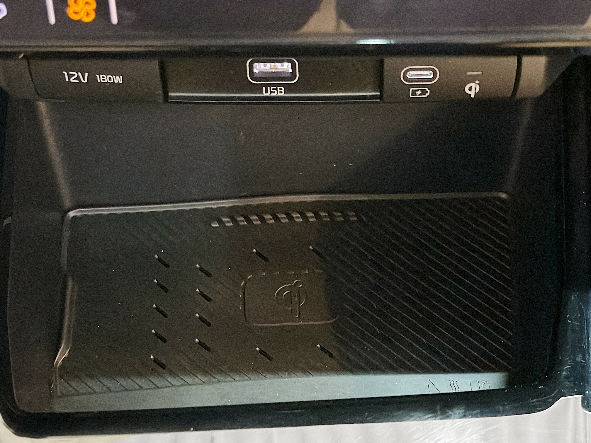 Used 2023 Kia Niro EX Touring image 26