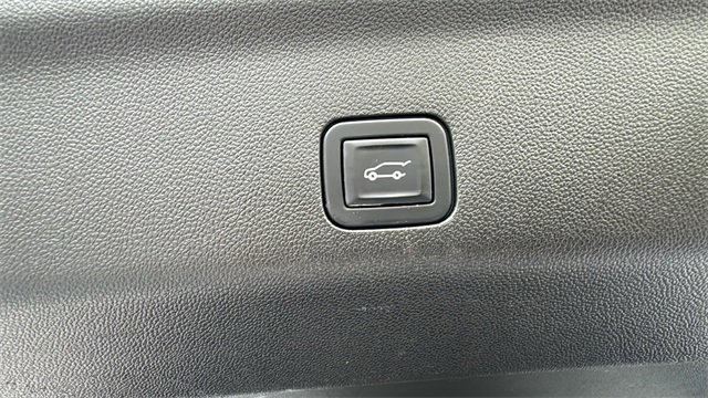 Used 2022 GMC Yukon AT4 w/ Max Trailering Package image 33