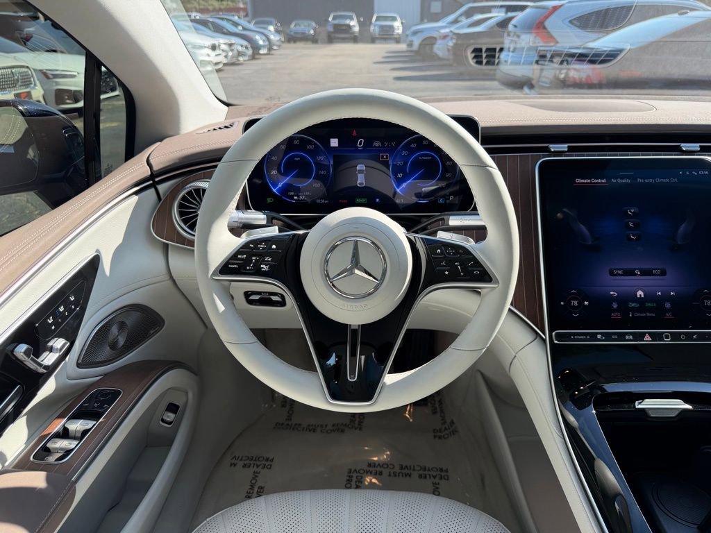 Used 2022 Mercedes-Benz EQS 450+ Sedan w/ AMG Line Exterior image 27