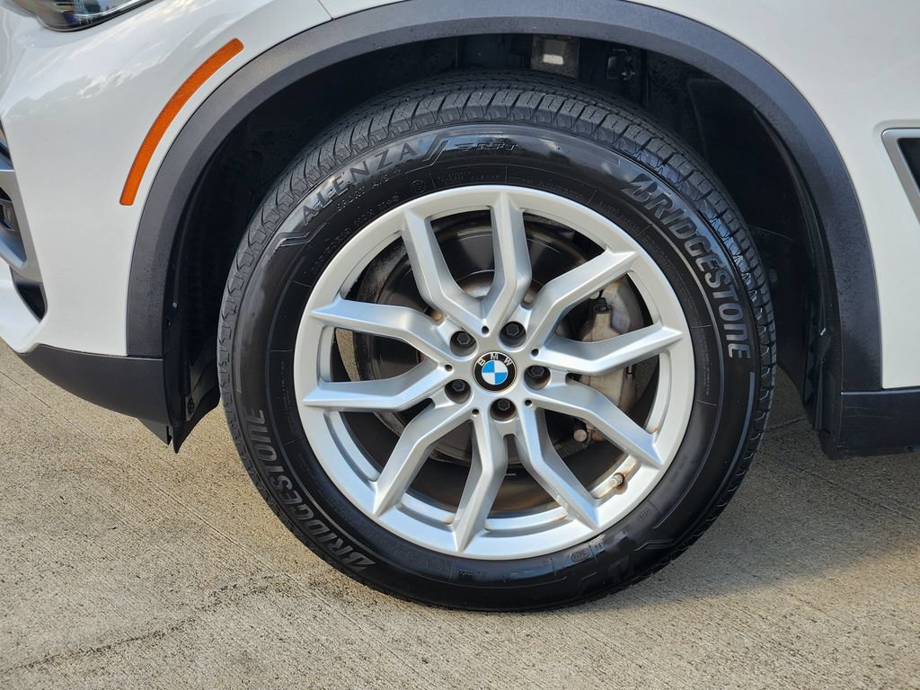 Used 2019 BMW X5 xDrive40i w/ Premium Package 2 AWD/4WD image 10
