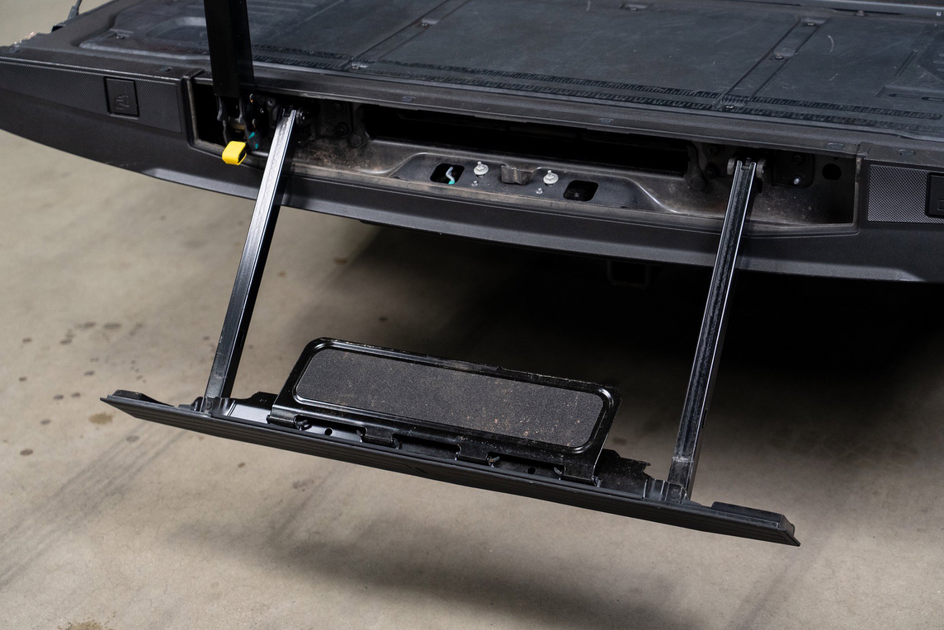 Used 2023 Ford F150 XL w/ Trailer Tow Package image 37