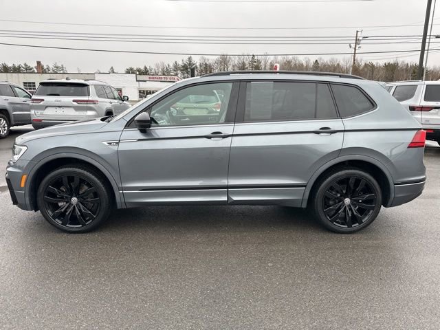 Used 2021 Volkswagen Tiguan SE R-Line AWD/4WD image 4