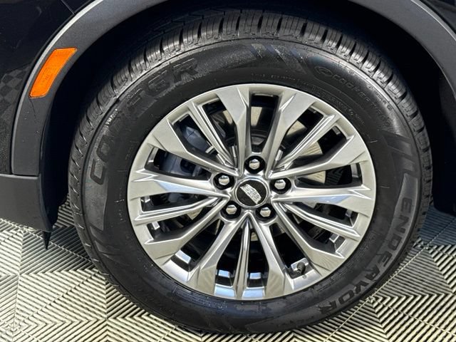 Certified 2025 Cadillac XT4 Premium Luxury FWD image 15