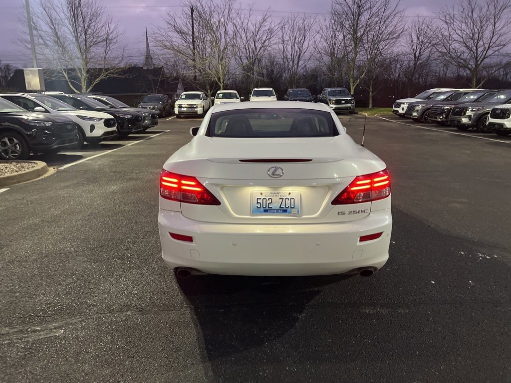 Used 2013 Lexus IS 250C image 6
