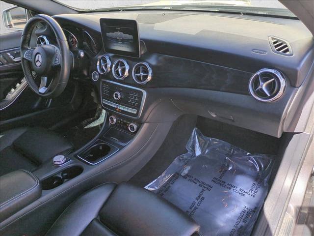 Used 2018 Mercedes-Benz GLA 250 4MATIC image 21