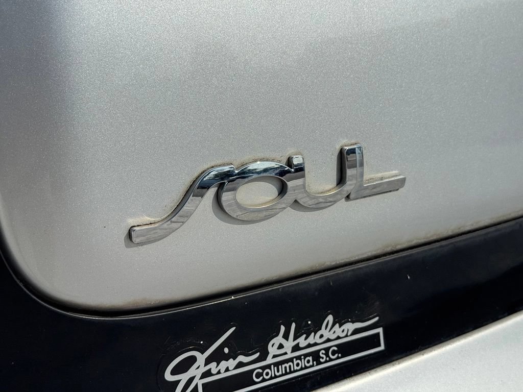 Used 2019 Kia Soul + FWD image 13