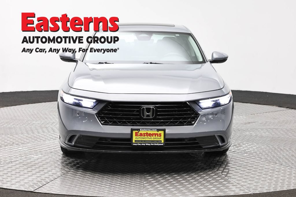 Used 2024 Honda Accord EX-L image 2