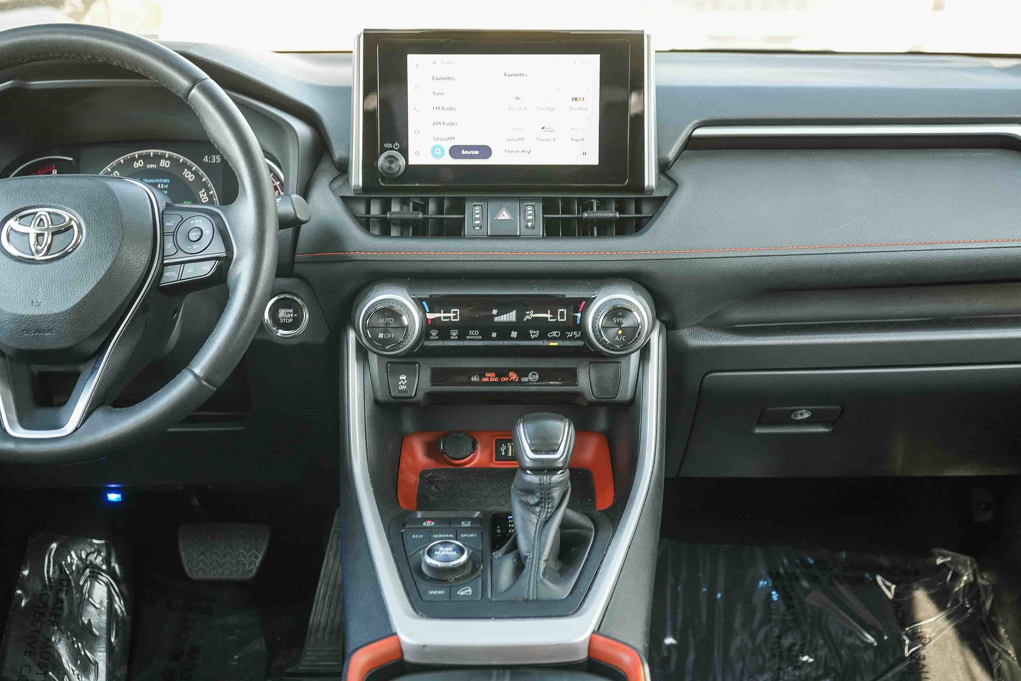 Used 2024 Toyota RAV4 Adventure AWD/4WD image 13
