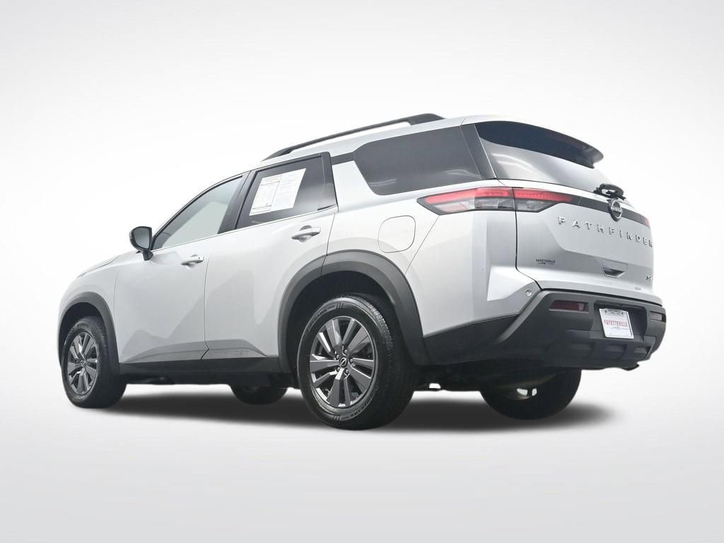 Used 2024 Nissan Pathfinder SV image 37
