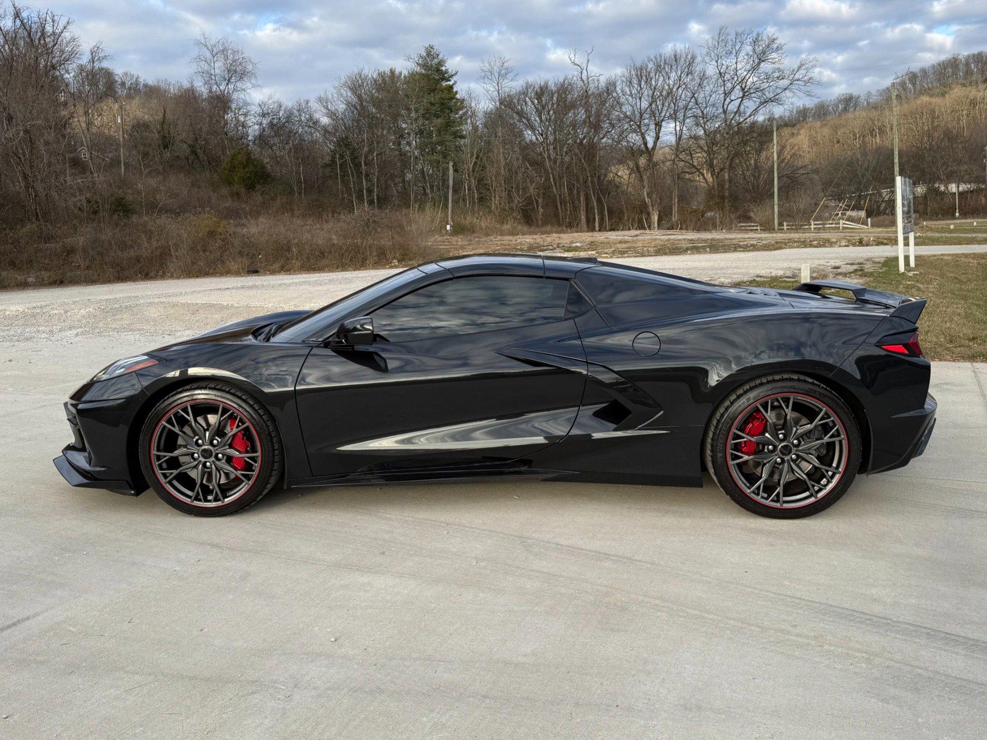 Used 2023 Chevrolet Corvette Stingray Premium Conv w/ Z51 Performance Package image 7